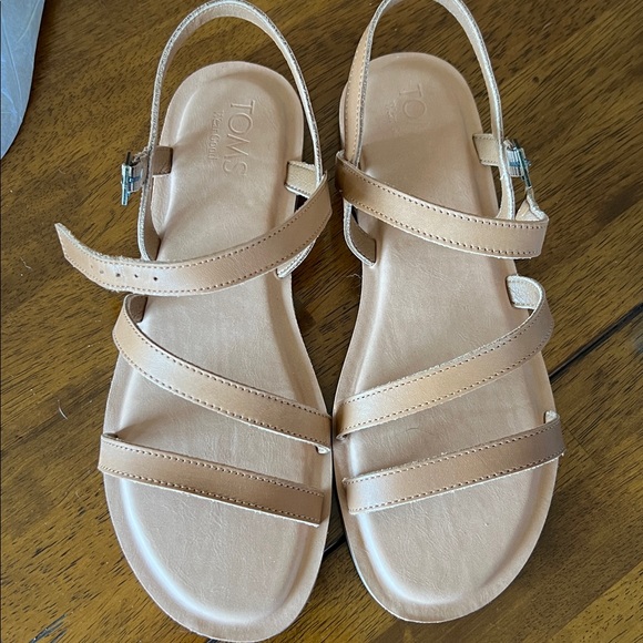 TOMS Kira Strappy Sandals - Picture 8 of 10